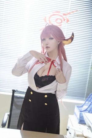 星之迟迟 VOL.190 碧蓝档案 陆八魔爱露 91p