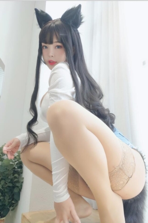 白烨 – NO.62 犬系姐姐 88P15V