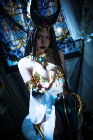 姐崎塔塔 – NO.01 狄斯众生绘 9P