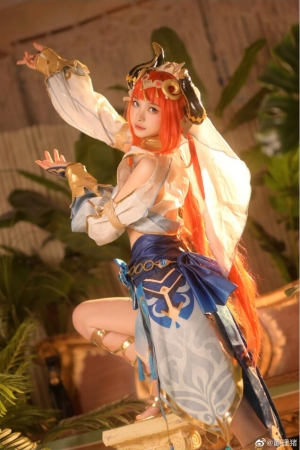 白莉爱吃巧克力 – NO.03 原神 妮露 11P