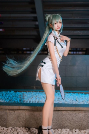 大大卷卷小卷 – NO.28 初音夏日 20P