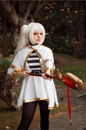 CatiCornplay – NO.05 Frieren 38p