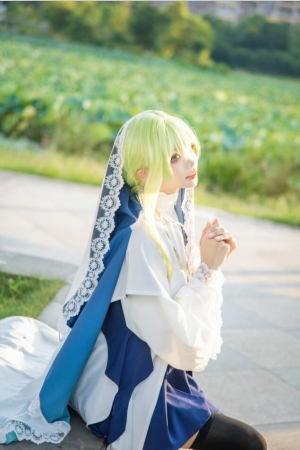 艾西aiwest – NO.09 白圣女 塞西莉亚 24P