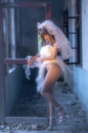 蠢沫沫 – NO.287 废弃 婚纱 61P