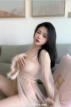 luvian本能李凯诗 – 拍摄花絮+微密圈资源 [666p+15V521m