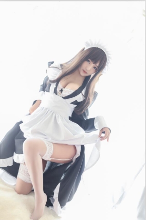 粗粗 – NO.03 女仆 25P