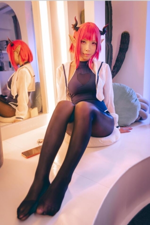 LLS_莉莉丝 – NO.07 咖色魅魔 50P