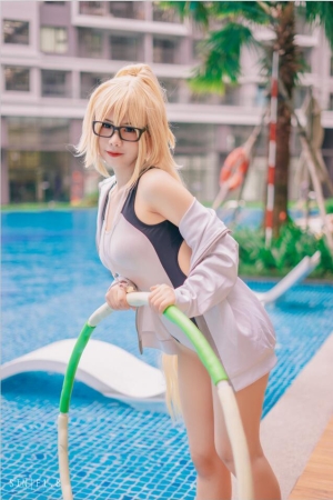 Pyon – NO.14 Jeanne d’Arc Swiming 37P