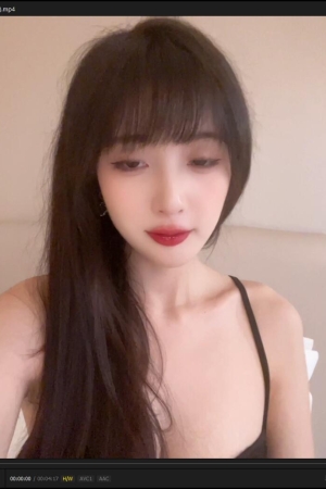 林星阑 – 旗袍美腿花絮 2v906m