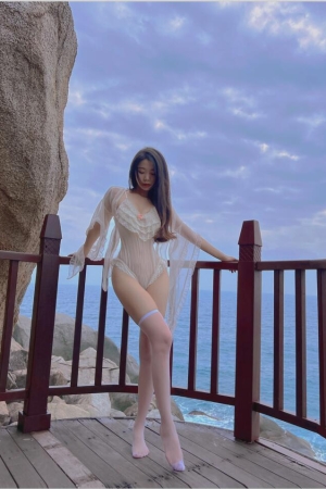 纪念小VV – NO.53 天空不作美 17P