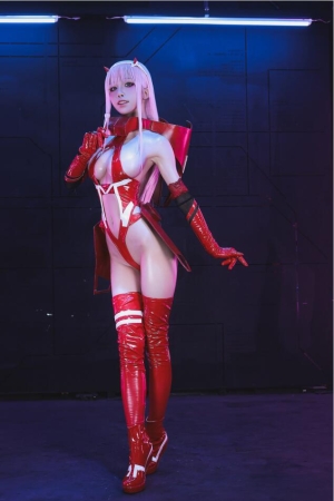 水淼Aqua – NO.194 Zero Two 81P