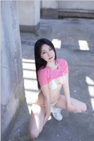 鱼子酱fish -《天台少女》写真 [86P／719MB]