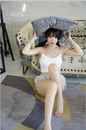 Tina很妖孽呀 – NO.26 白色纯欲吊带 27P