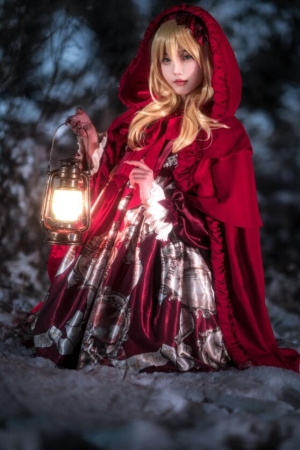 洛可ss – NO.01 Little Red Riding Hood 小红帽 12P
