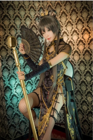 然理理 – NO.02 洛天依金丝雀 27P