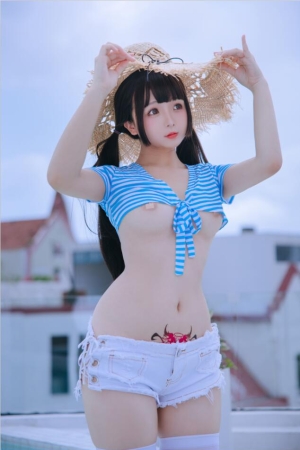 日奈娇 – NO.143 蓝白条 150P6V