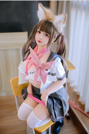 日奈娇 – NO.145 课桌捆绑 150P3V