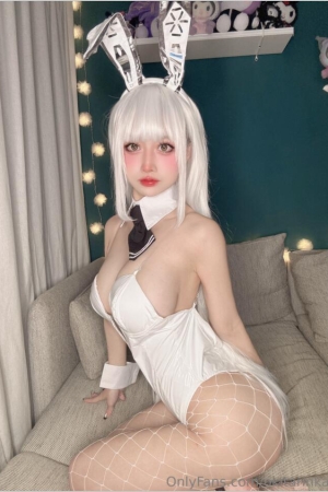 沖田凜花Rinka – NO.99 BlancWhiteRabbit 44p