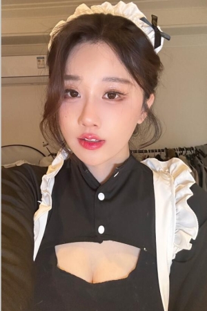 轩子巨二兔 – 女仆装 [15P