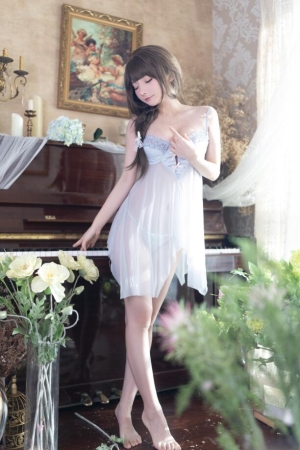 是三不是世w – NO.32 春色 50P