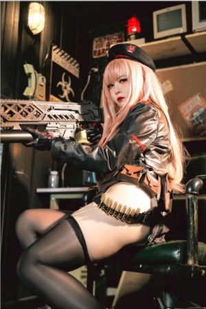 半半子 – NO.81 NIKKE 拉毗 54P