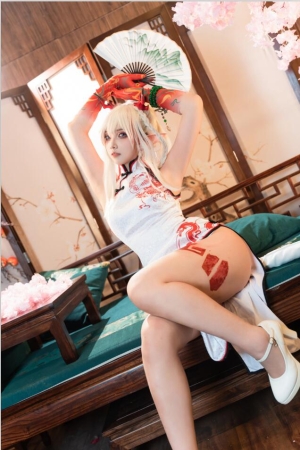 小和甜酒 – NO.04 明日方舟年夕旗袍双人御守 199P