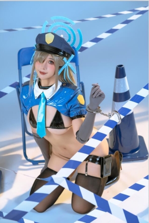 云溪溪 – NO.83 奶桃  蔚蓝档案 之濑明日奈 100P