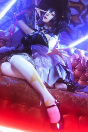 蠢沫沫 – NO.321 教主的六花 24P