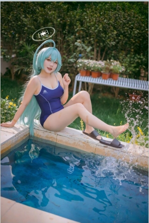 是一只熊仔吗 – NO.22 梦前辈 30P