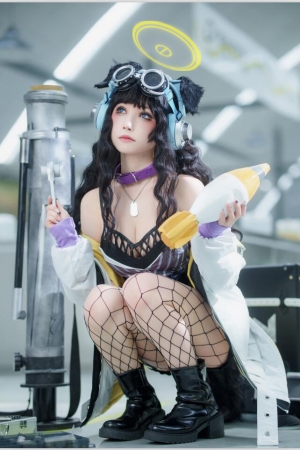 一千只猫薄禾 – NO.05 蔚蓝档案 阿洛娜 17P