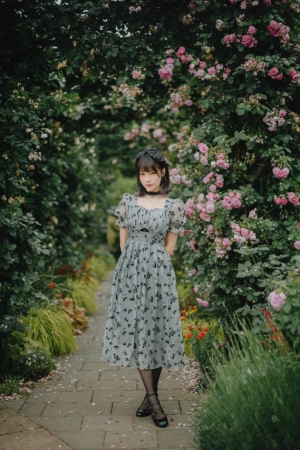 ElyEE子 – NO.179 Roses After the Rain 雨後玫瑰 30P1V