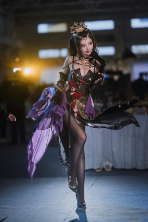 走路摇zly – NO.07 迦南夜吻 9P