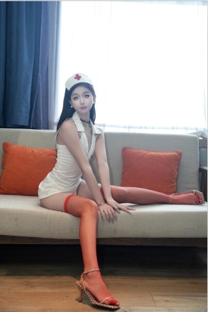 江念鱼 – 护士制服 [70P-680MB]