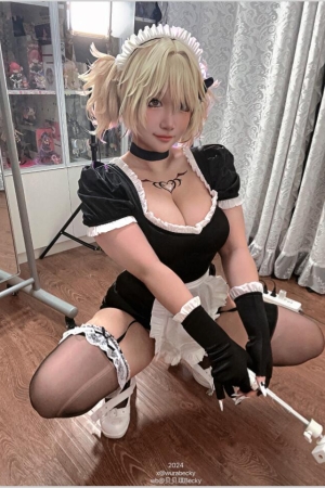 贝贝琪Becky – NO.72 烟烟女仆 [69P1V