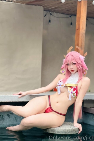 Choi Ji Yun – NO.37 Yae Miko [28P