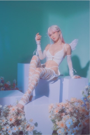 ElyEE子 – NO.183 2024年10月订阅 (1／3套) Plant Angel植天使 [36P1V