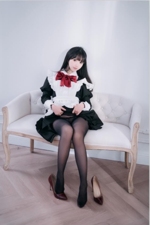 面饼仙儿 NO.134 红高跟女仆 30P