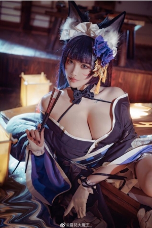 露兒大魔王 – NO.13 5·27〈碧蓝航线〉[18P