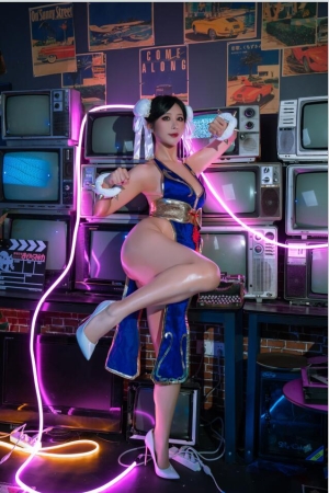 云溪溪 – NO.89 奶桃桃 春丽 75P