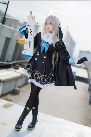 lunananya – NO.16 场照 歌住樱子 [9P