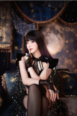 Shika小鹿鹿 – NO.119 万圣节魅魔 13P