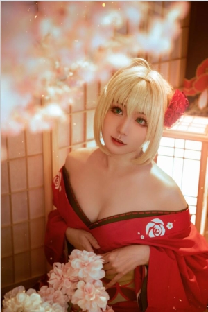 狐洛洛子 – NO.06 尼禄 [6P