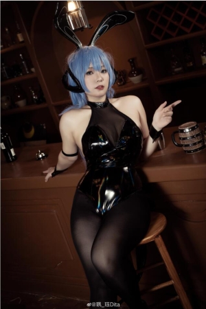 珟_珏Dita – NO.06 6·20〈碧蓝航线〉花园02 [9P