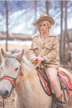 小和甜酒 – NO.18 骑马 猎人 [59P1V