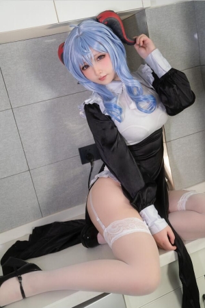 樱梨梨 – NO.17 甘雨修女 26P