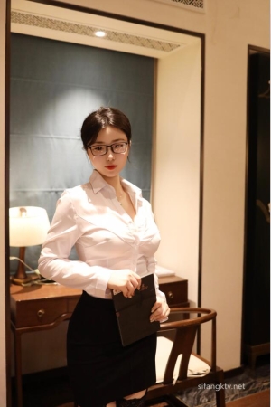 陈小花 – 职业装OL [60P 自购