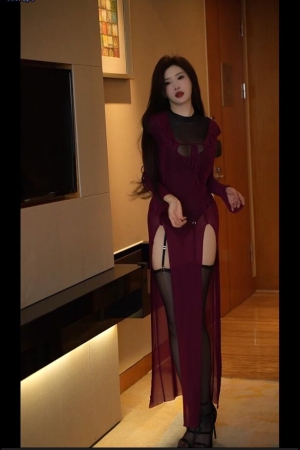 周妍希 – 红裙黑丝吊带 拍摄花絮 [1V862m]