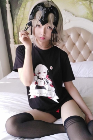 雯妹不讲道理 – NO.148 黑贞德穹妹 64P