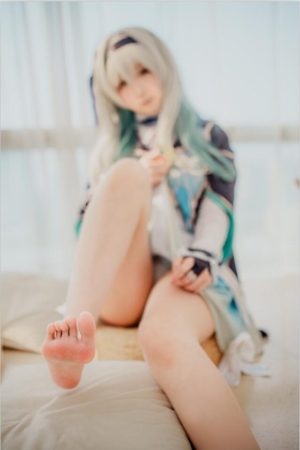 Seele麦麦 – NO.12 流萤纯白物语 [34P11V