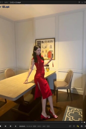 唐安琪 – 红色旗袍拍摄花絮 [2V1G]